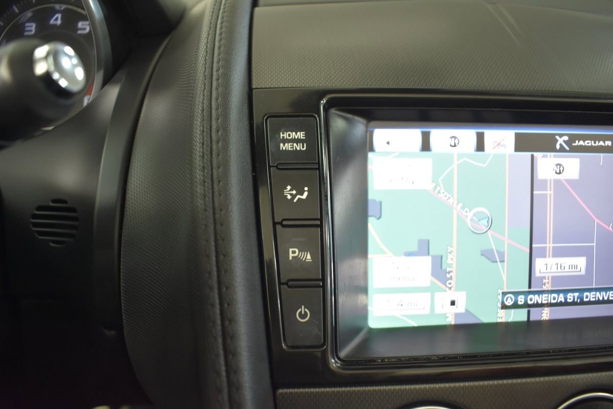 Used 2014 Jaguar F-TYPE image 21