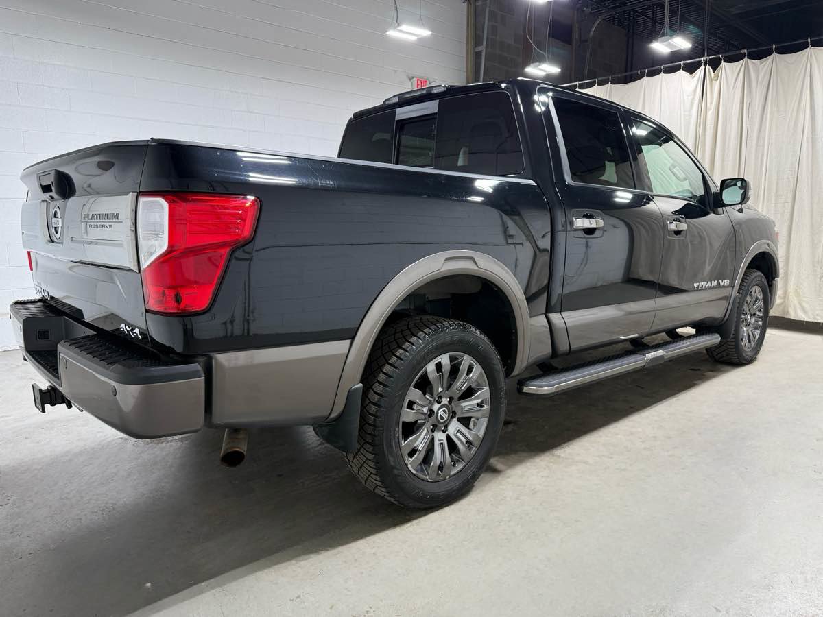 Used 2018 Nissan Titan Platinum Reserve w/ Platinum Utility Package AWD/4WD image 4