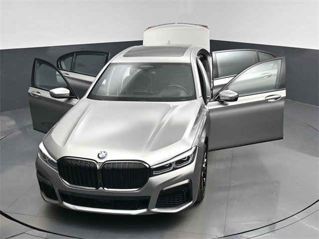 Used 2022 BMW 740i xDrive 740i xDrive w/ M Sport Package image 57