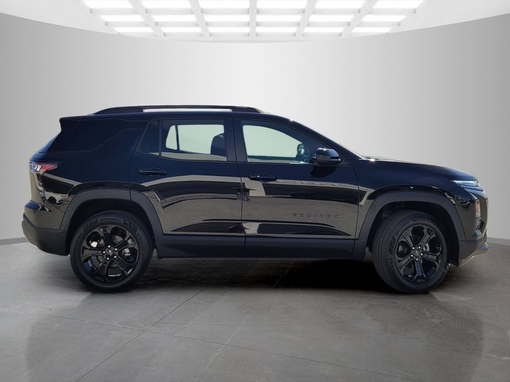 New 2026 Chevrolet Equinox LT w/ Convenience Package II FWD image 3