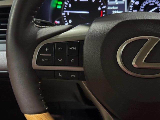 Used 2018 Lexus RX 350 AWD w/ Premium Package image 16