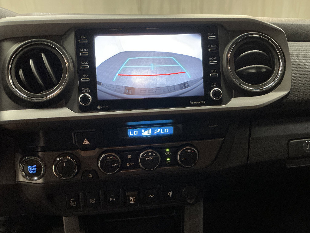 Used 2021 Toyota Tacoma TRD Off-Road w/ Technology Package AWD/4WD image 15