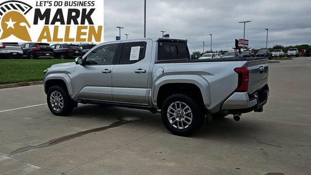 Used 2024 Toyota Tacoma Limited AWD/4WD image 6