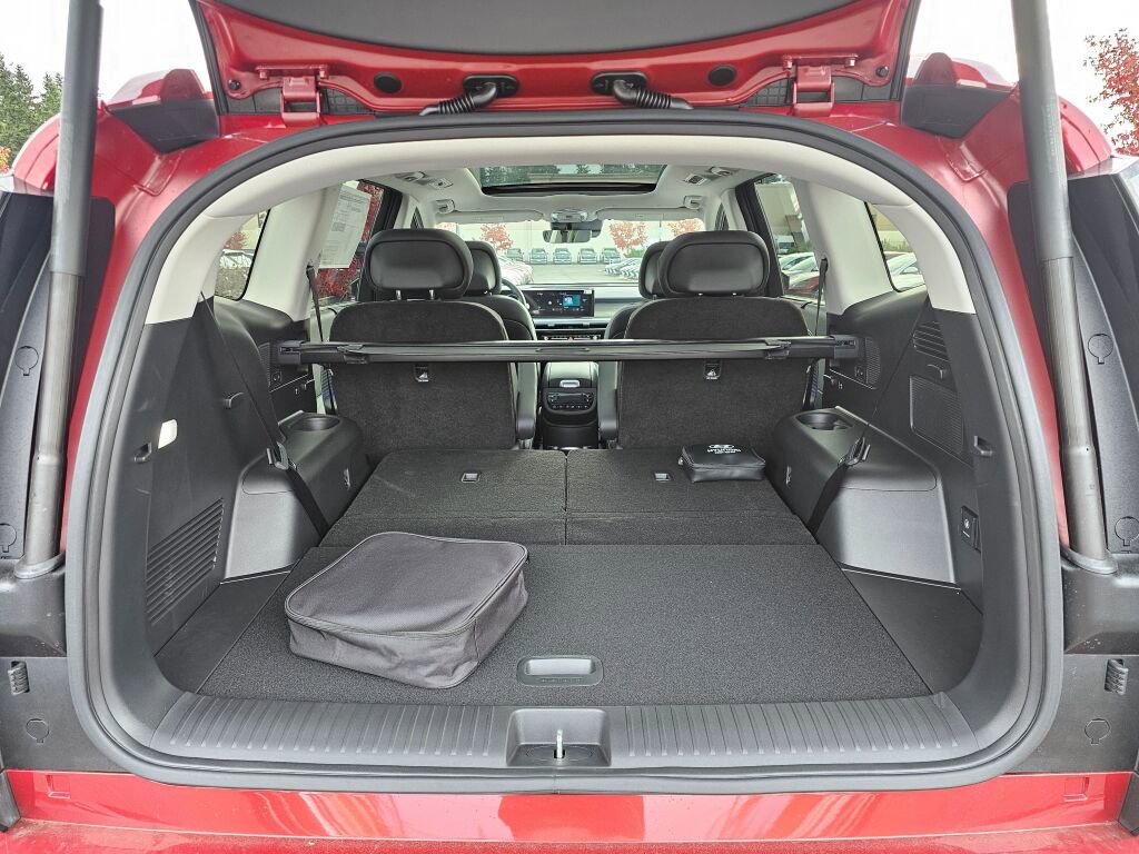 New 2026 Hyundai Ioniq 9 Limited image 15