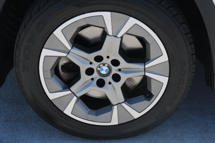 Used 2023 BMW X1 xDrive28i w/ Convenience Package AWD/4WD image 9