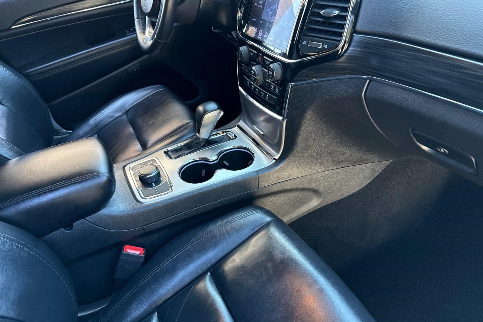 Used 2019 Jeep Grand Cherokee Limited image 32