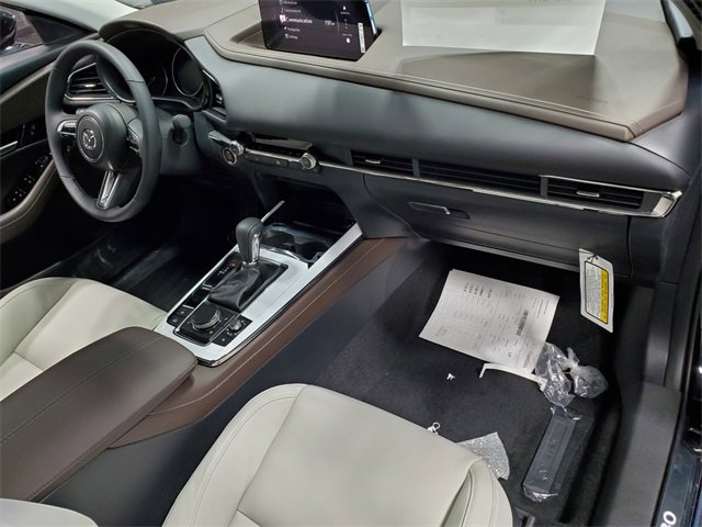 New 2025 MAZDA CX-30 2.5 Turbo w/ Premium Package image 15