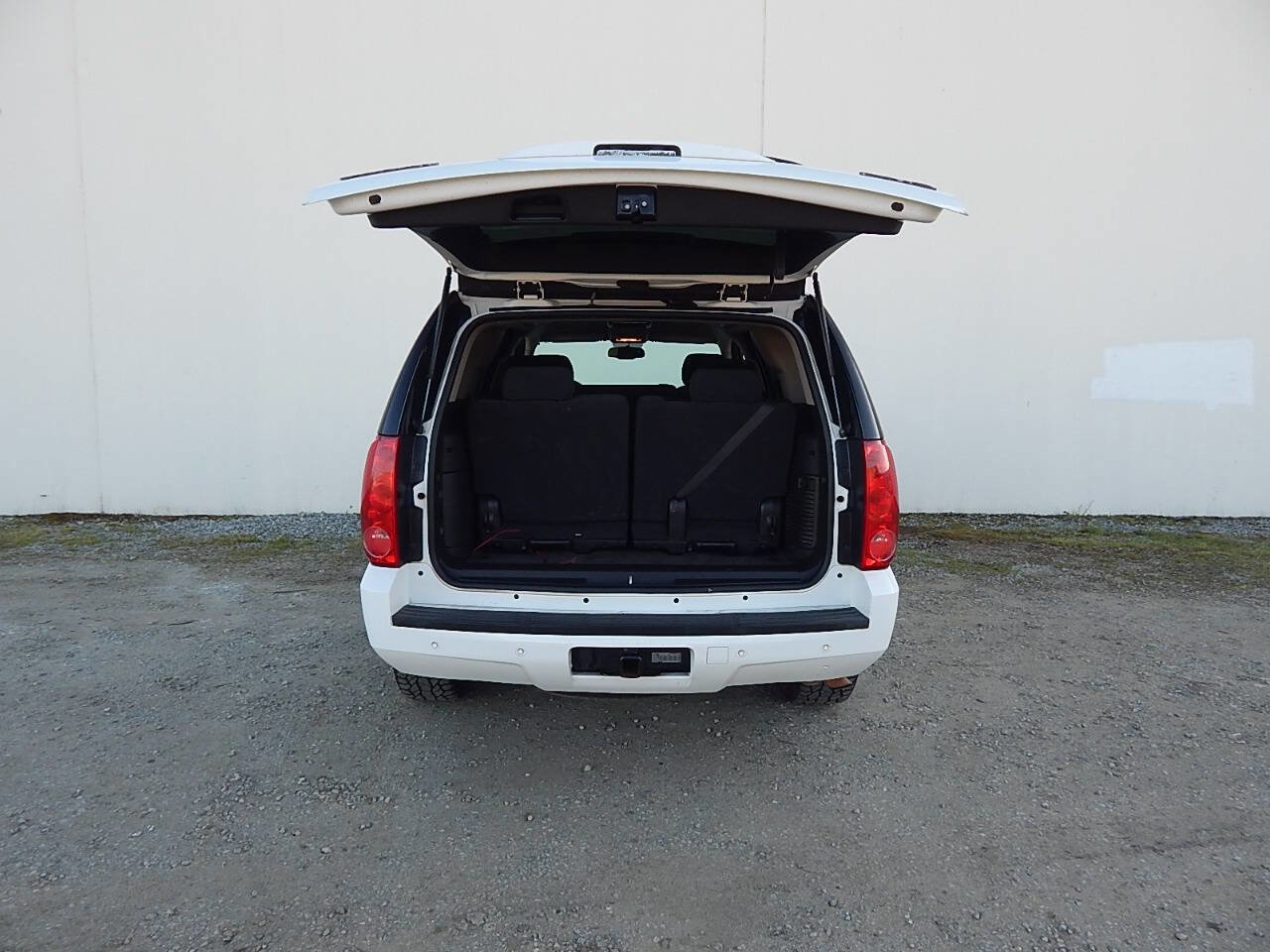 Used 2008 GMC Yukon SLE w/ Convenience Package image 24