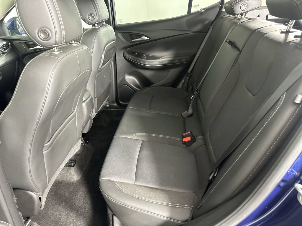 Used 2022 Buick Encore GX Select FWD image 26