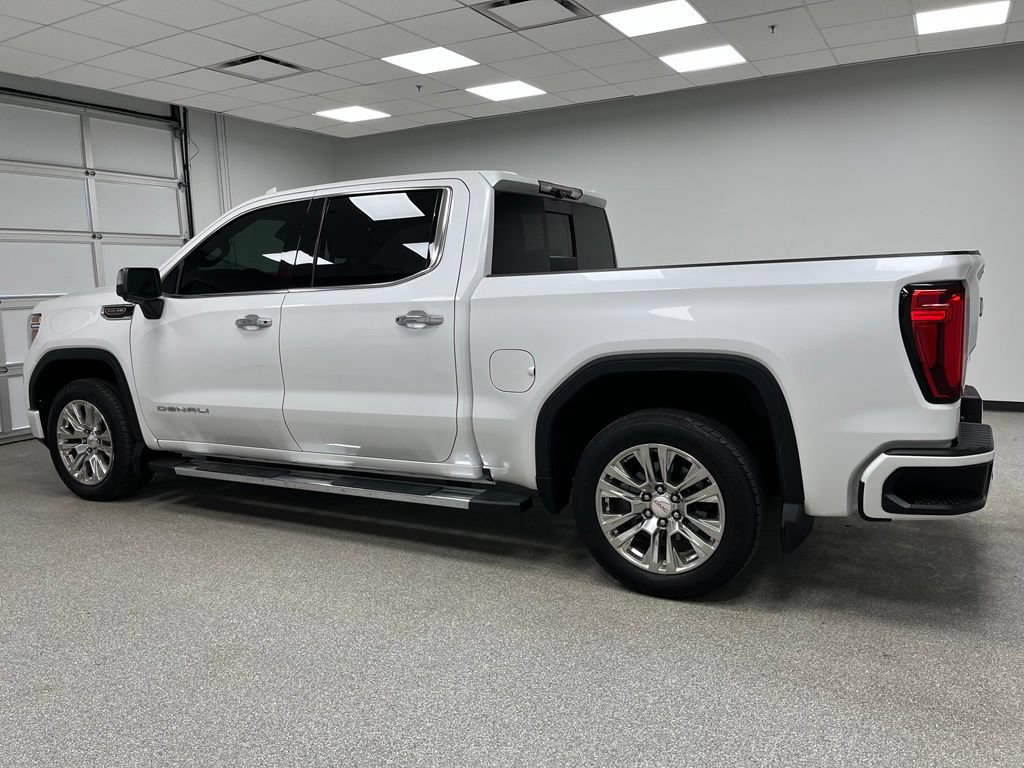 Used 2020 GMC Sierra 1500 Denali w/ Technology Package AWD/4WD image 7