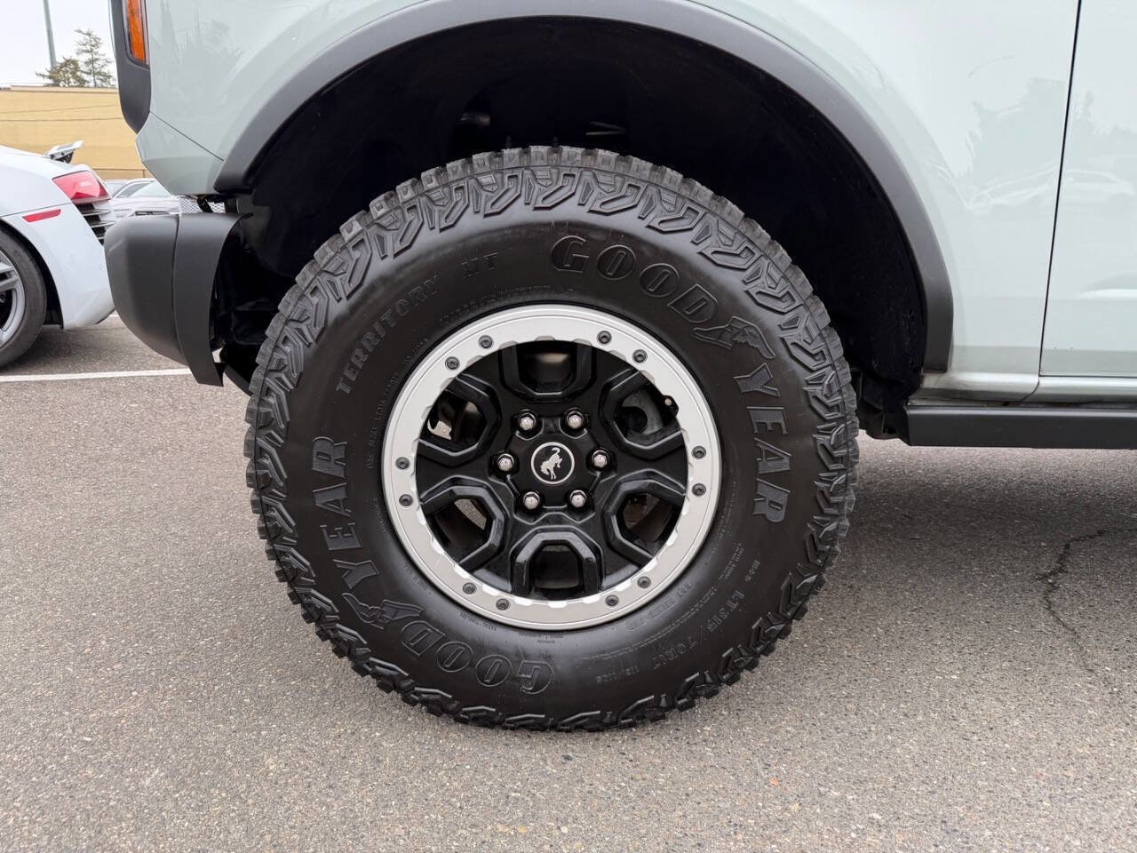 Used 2023 Ford Bronco Black Diamond w/ Sasquatch Package AWD/4WD image 16