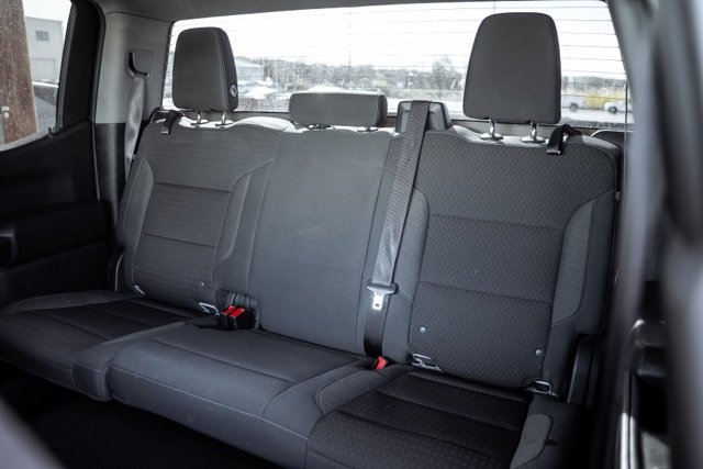 Used 2022 Chevrolet Silverado 1500 Custom image 28