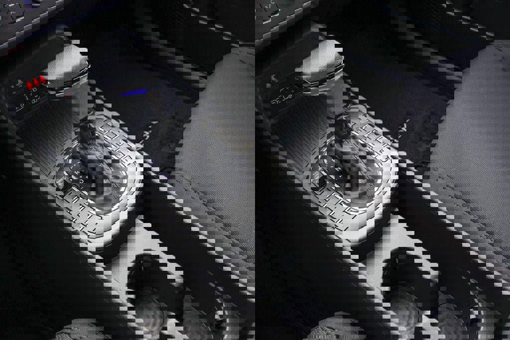 New 2026 Hyundai Kona SE image 19