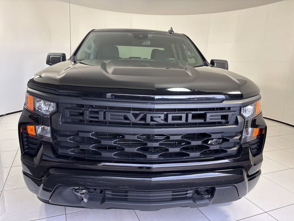 Used 2024 Chevrolet Silverado 1500 Custom w/ Turbomax Blackout Package image 7
