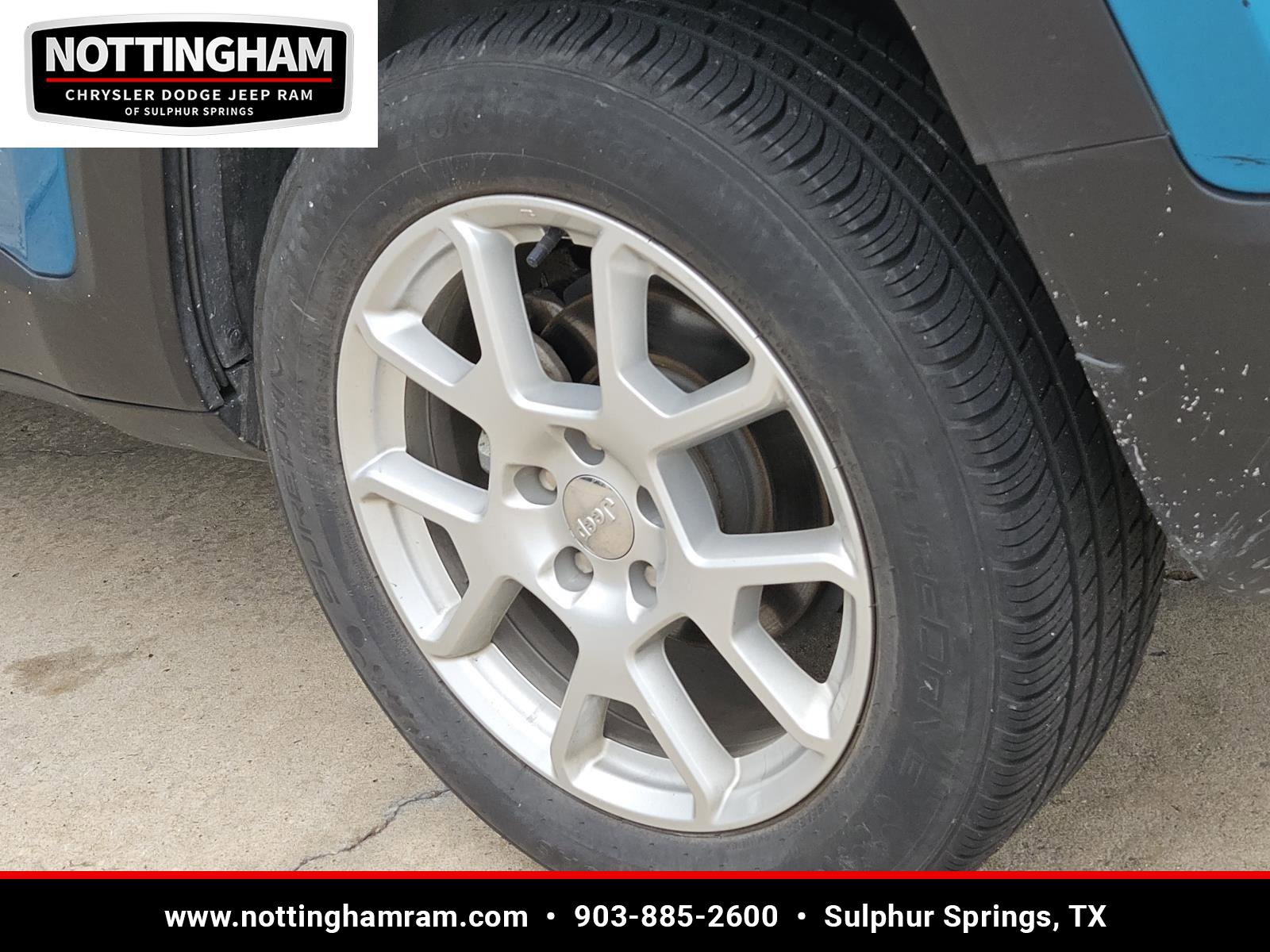 Used 2022 Jeep Renegade Latitude w/ Convenience Group AWD/4WD image 7