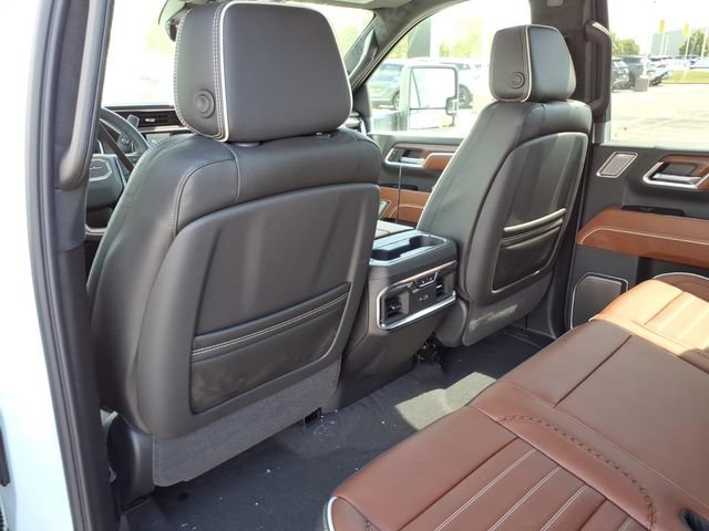 New 2026 GMC Sierra 2500 Denali Ultimate w/ Max Trailering Package AWD/4WD image 16