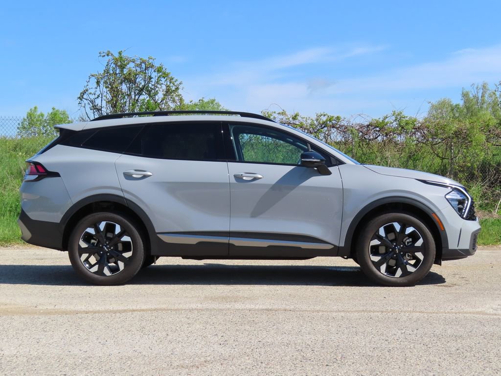 Certified 2023 Kia Sportage X-Line w/ X-Line Premium Package AWD/4WD image 2
