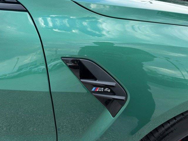 Used 2023 BMW M4 Coupe w/ Executive Package RWD image 9