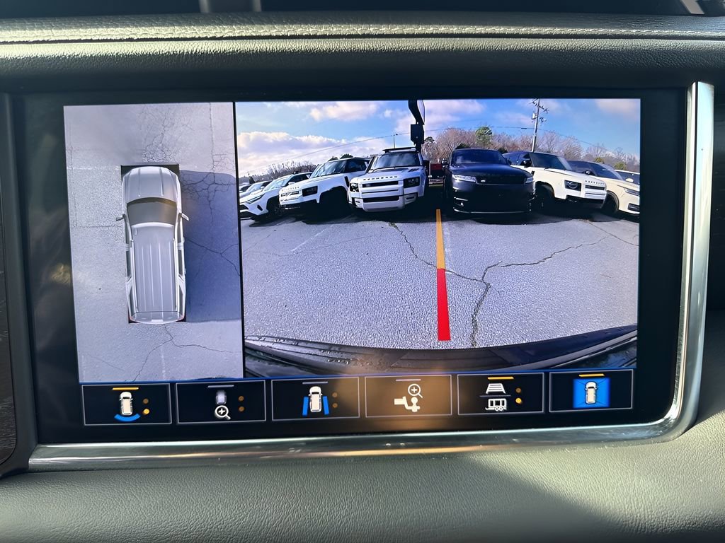 Used 2021 GMC Yukon XL Denali w/ Denali Ultimate Package image 24