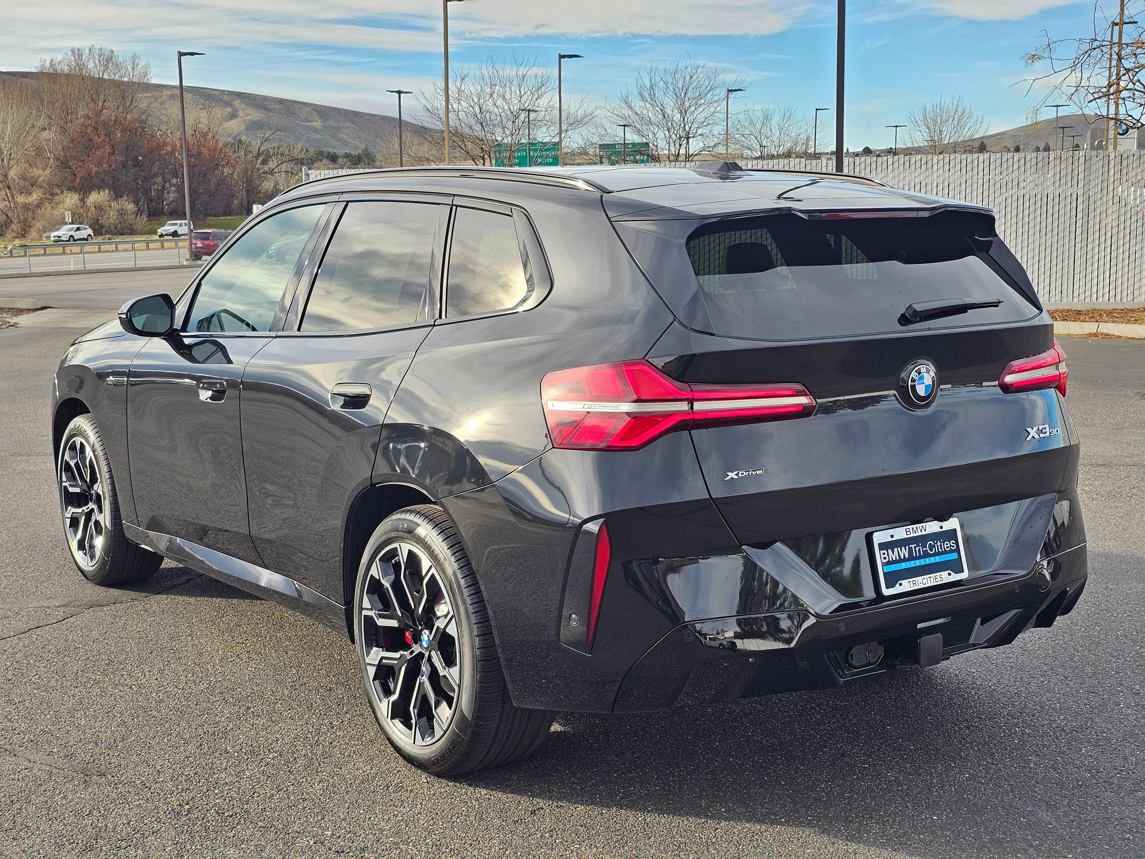 New 2026 BMW X3 xDrive30 w/ Premium Package image 4