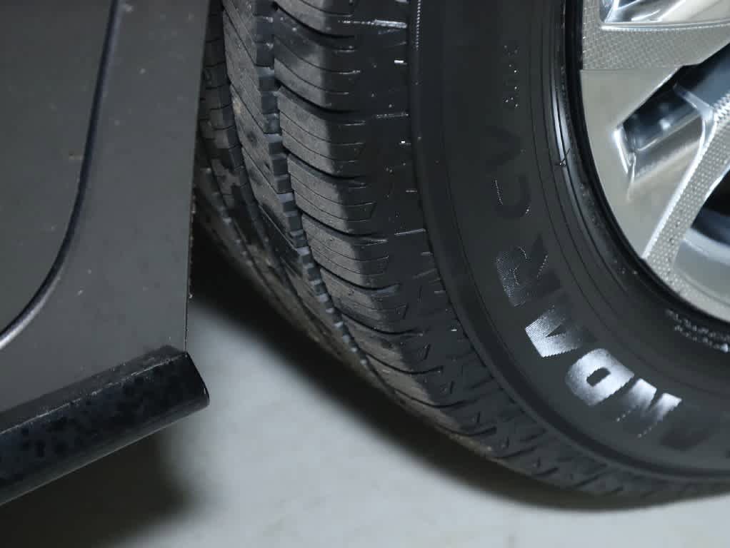 Certified 2022 Toyota Sienna Platinum AWD/4WD image 37