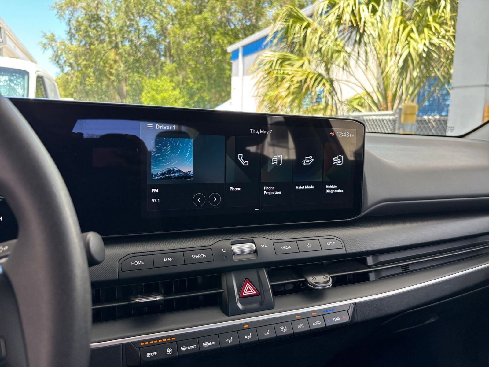 Used 2025 Kia K4 FWD image 20