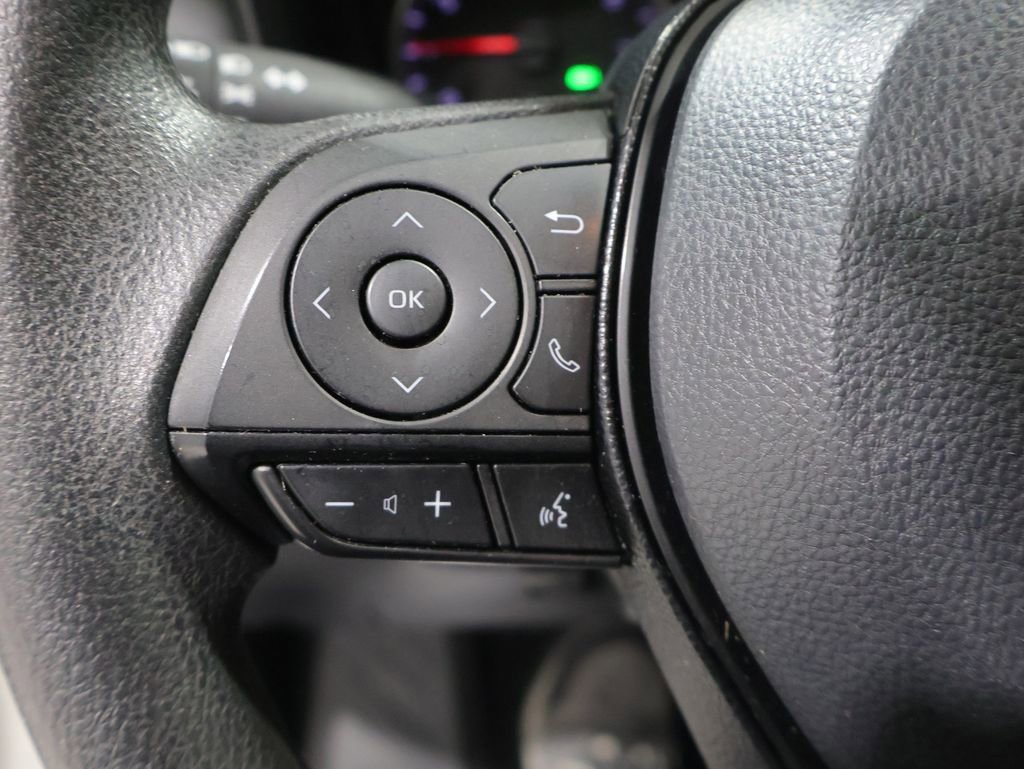 Used 2020 Toyota RAV4 LE w/ All Weather Liner Package AWD/4WD image 31