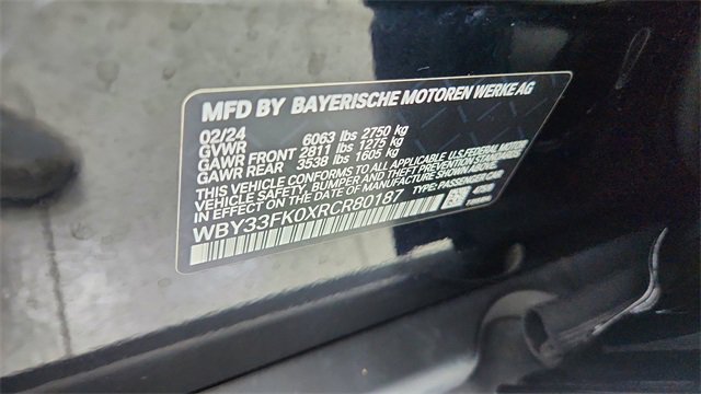 Used 2024 BMW i5 eDrive40i w/ Premium Package image 61