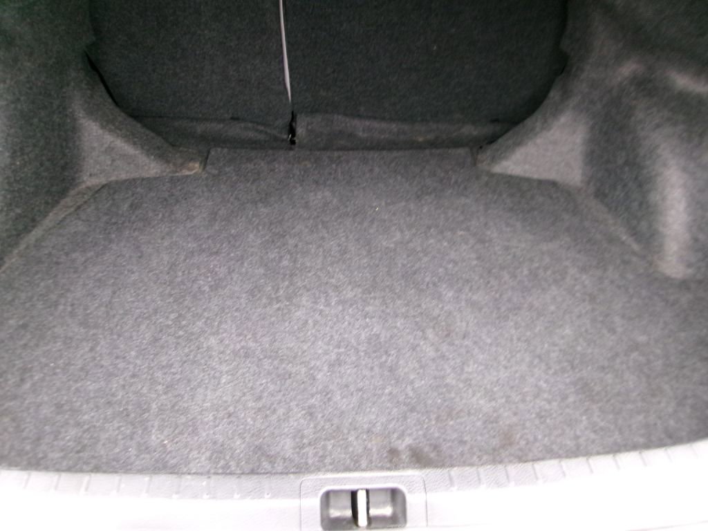 Used 2017 Toyota Corolla LE w/ Carpet Mat Package (TMS) image 12