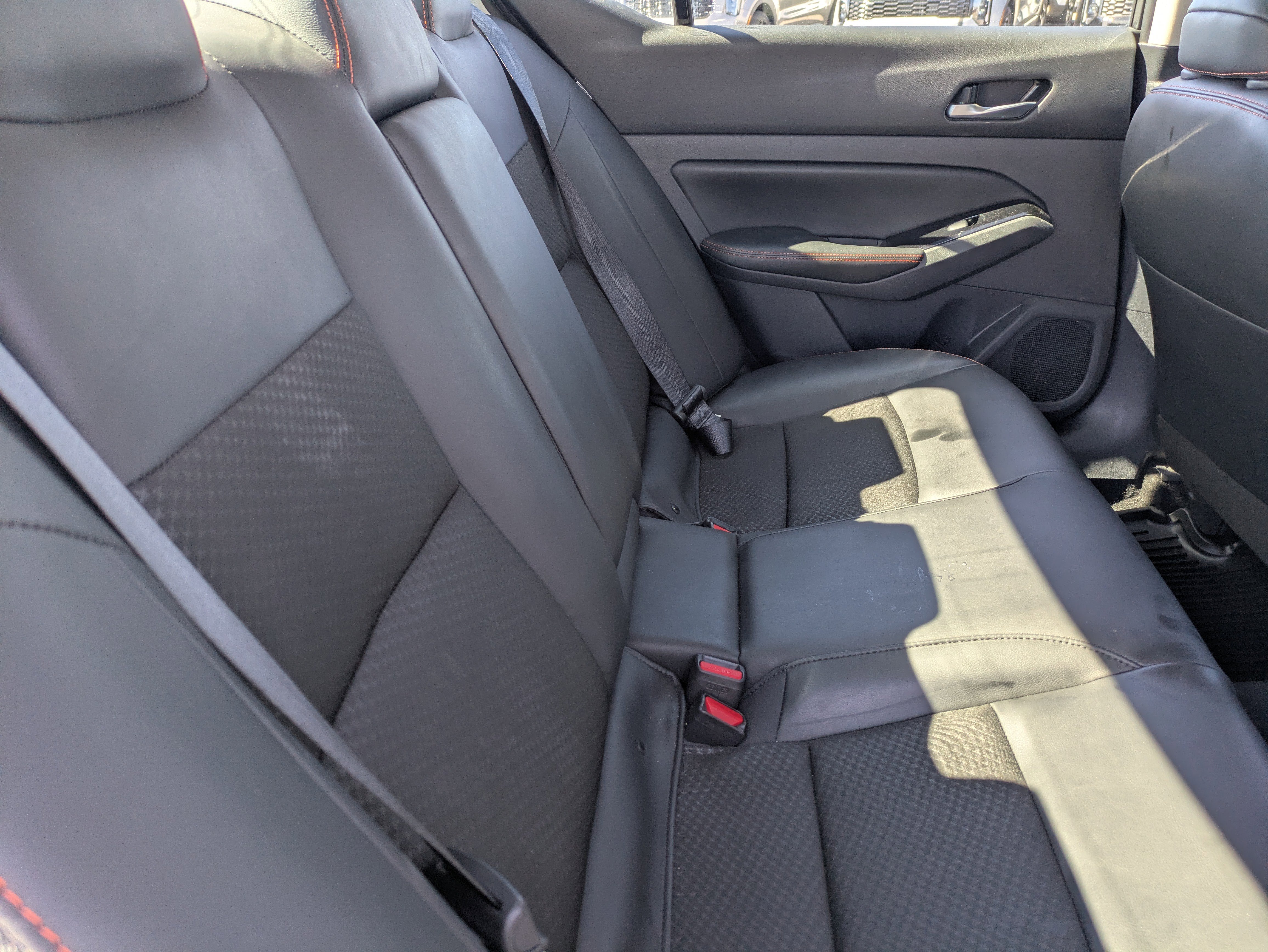 Used 2024 Nissan Altima 2.5 SR image 13