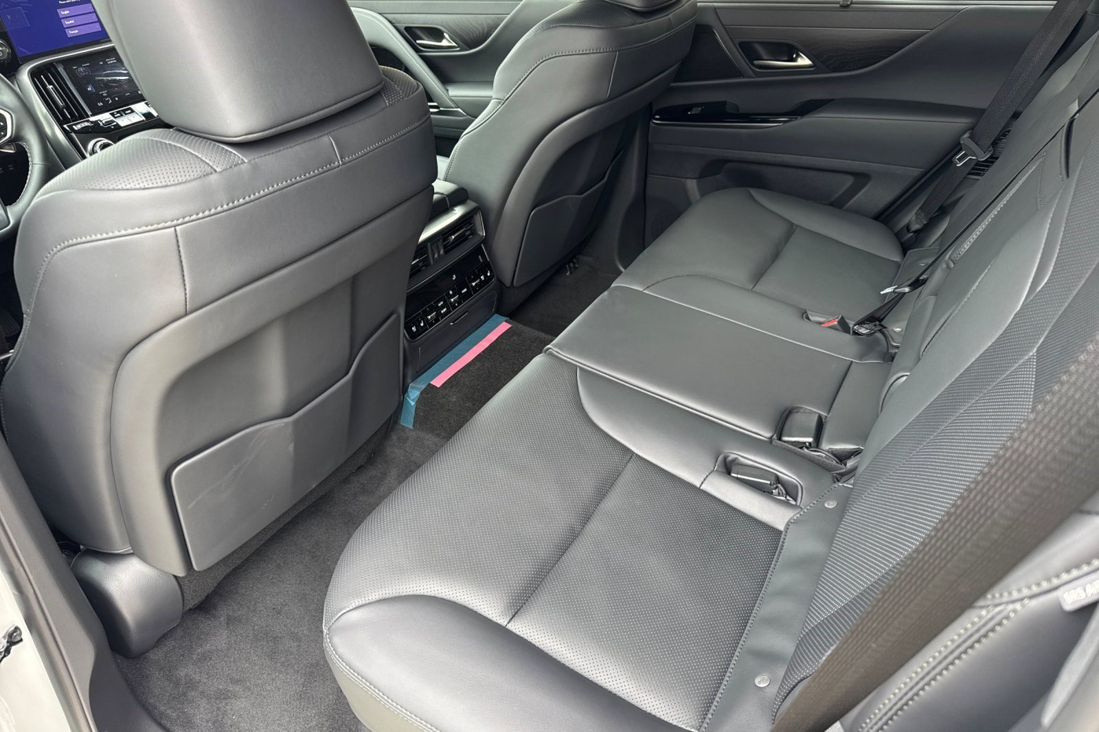 New 2026 Lexus LX 700h Overtrail AWD/4WD image 23