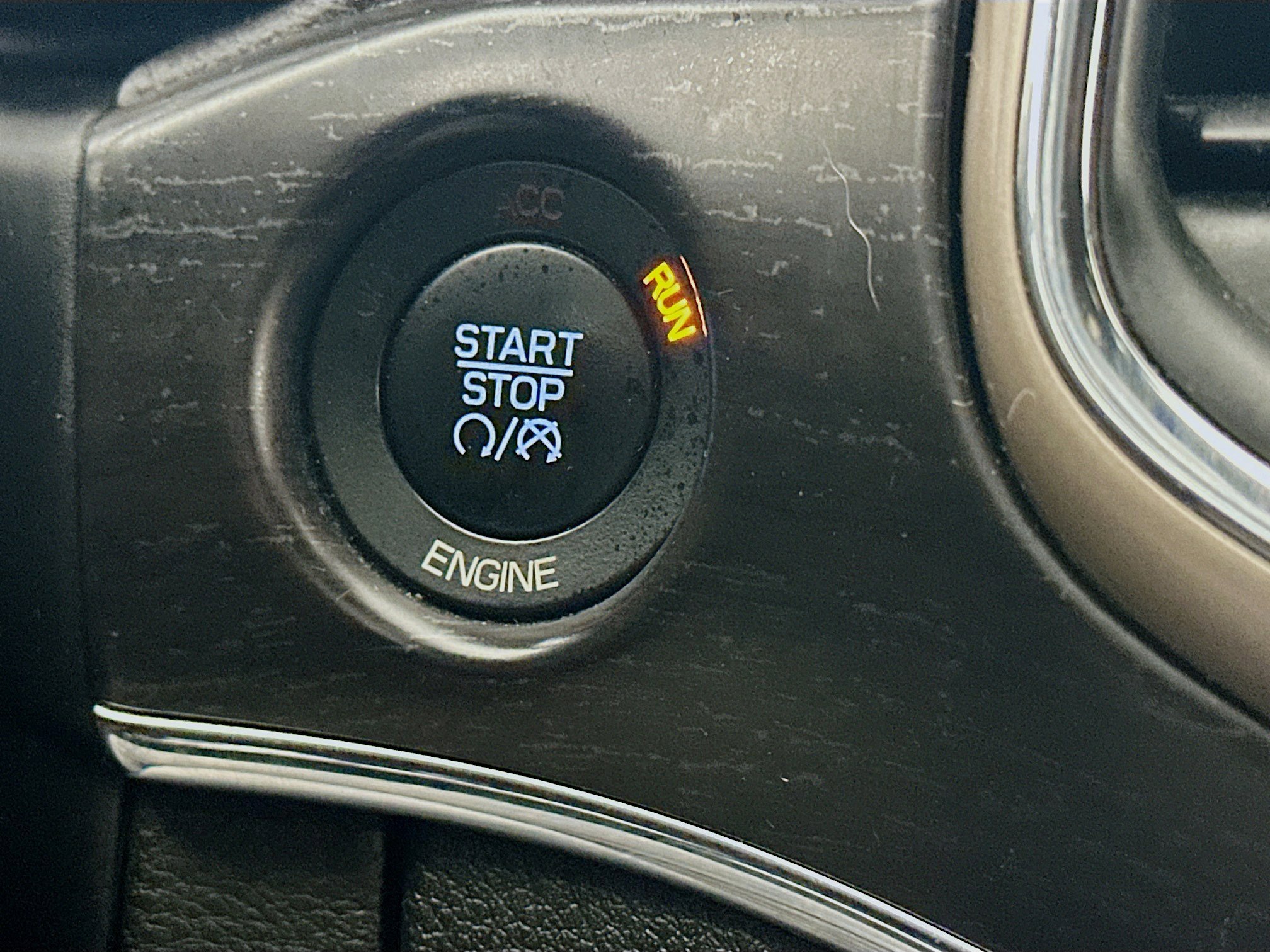 Used 2014 Jeep Grand Cherokee Limited image 13