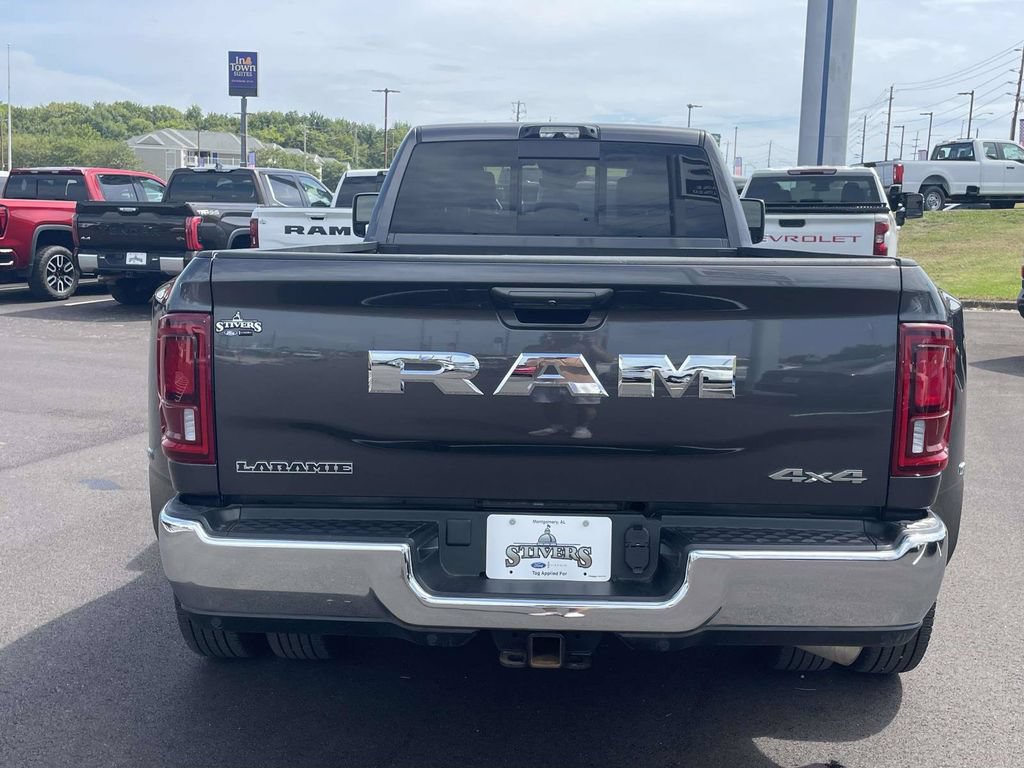 Used 2026 RAM 3500 Laramie w/ Max Tow Package AWD/4WD image 4