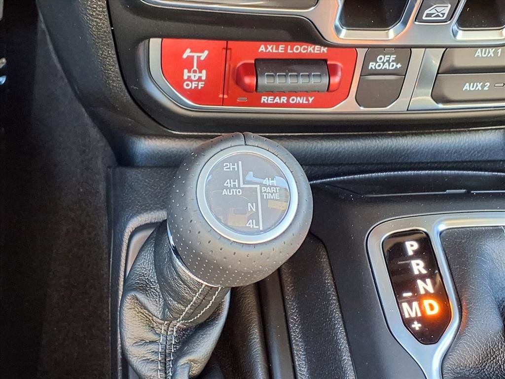 New 2026 Jeep Gladiator Mojave image 10