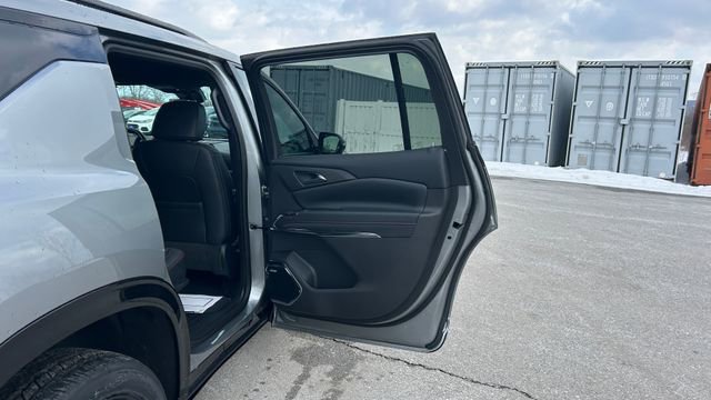 New 2026 Chevrolet Traverse RS image 41