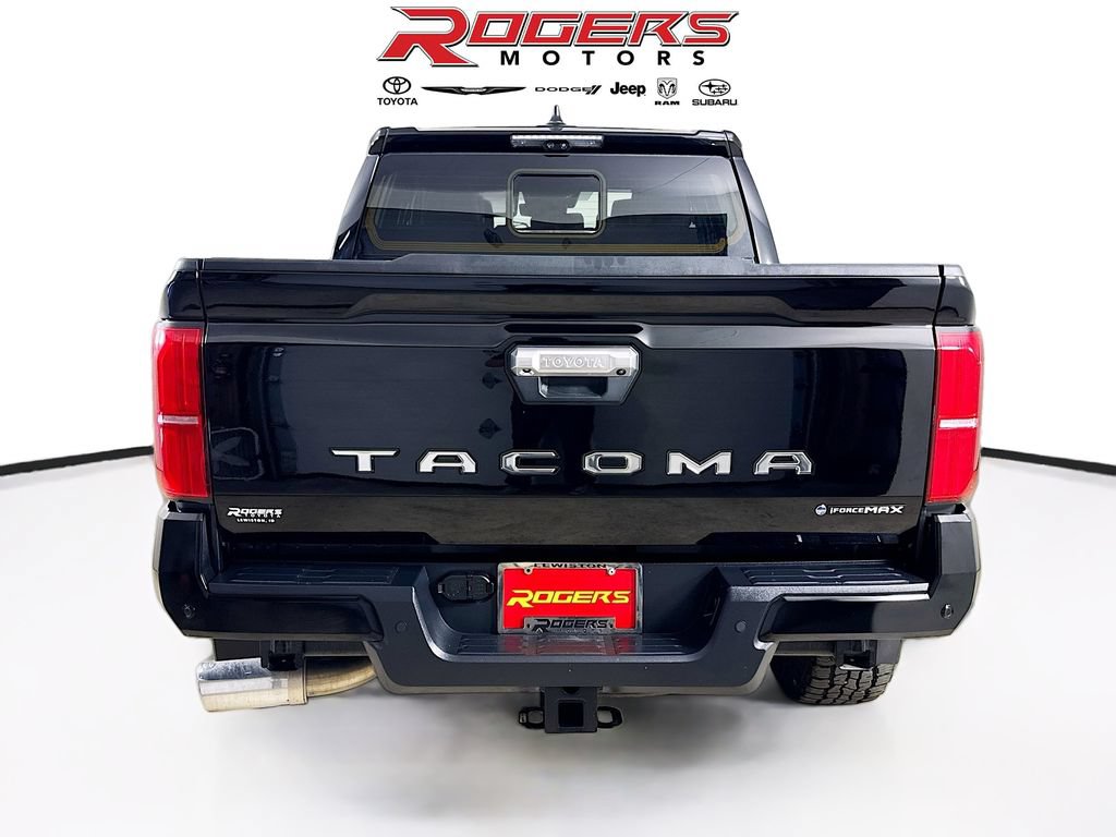 Certified 2025 Toyota Tacoma Limited AWD/4WD image 12