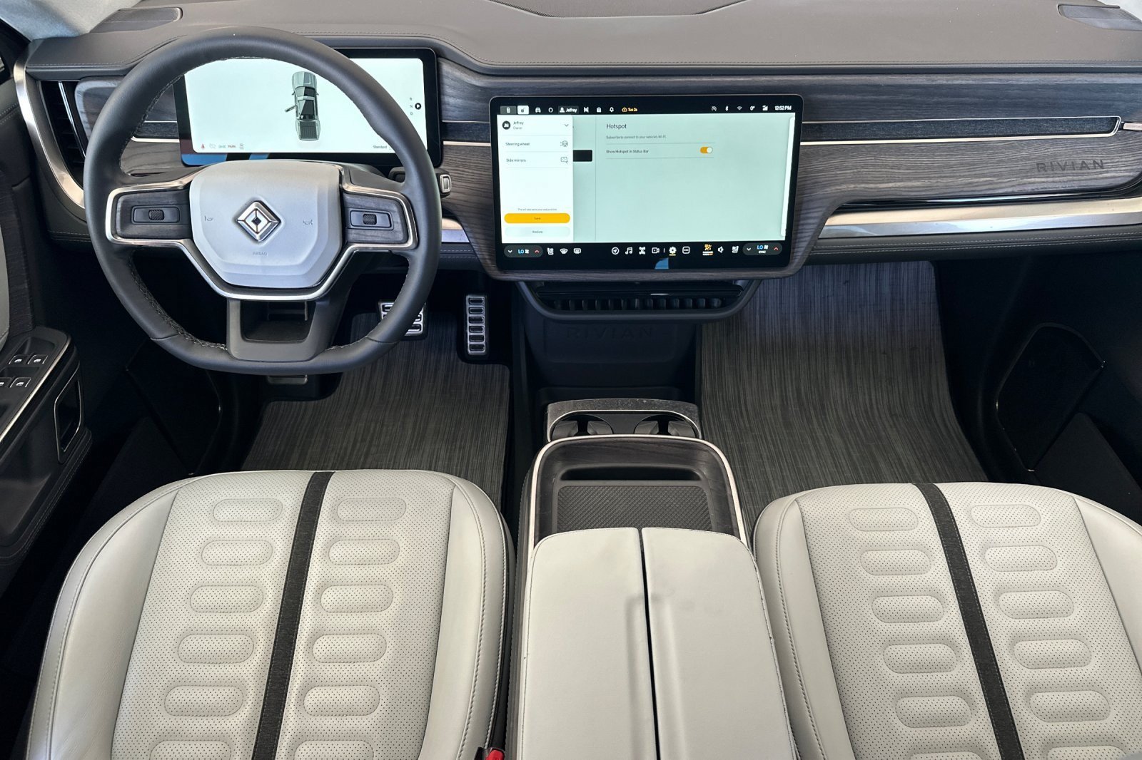 Used 2024 Rivian R1T Adventure Dual AWD/4WD image 12
