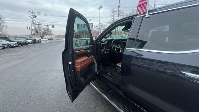 Certified 2024 GMC Sierra 1500 Denali Ultimate AWD/4WD image 27