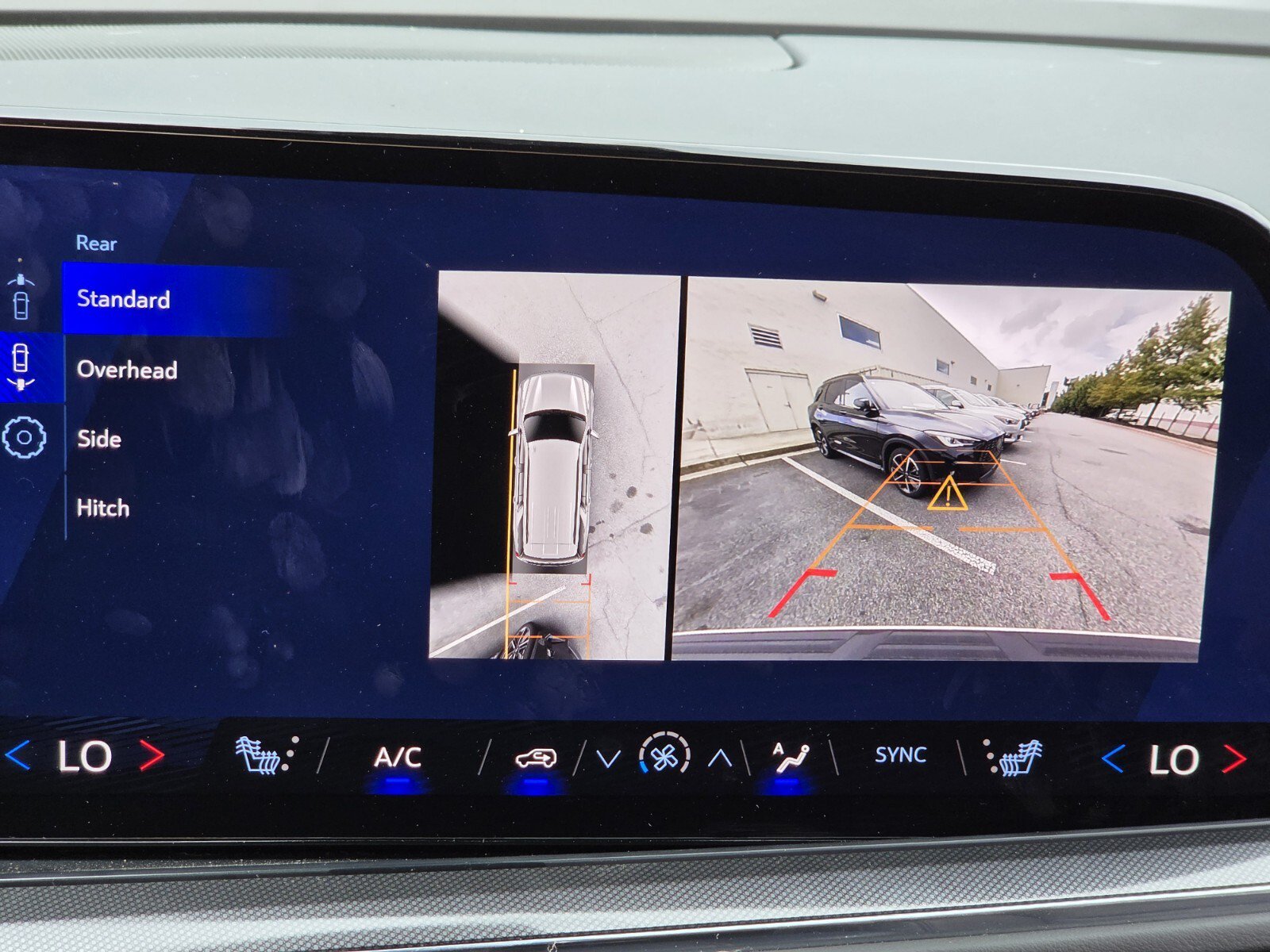 Used 2025 Chevrolet Tahoe RST w/ Comfort Package AWD/4WD image 19