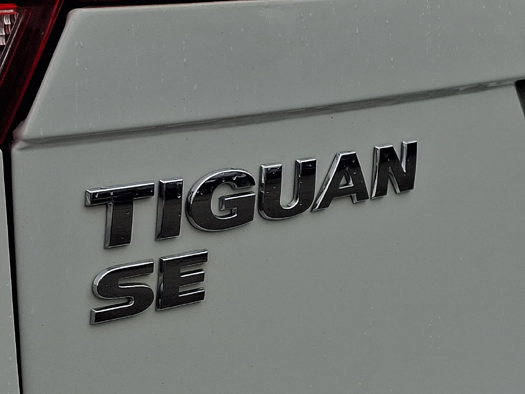 Used 2019 Volkswagen Tiguan SE AWD/4WD image 30