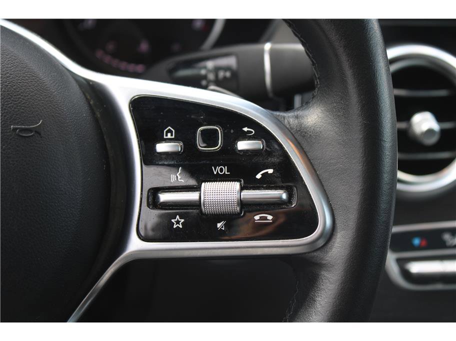 Used 2021 Mercedes-Benz GLC 300 4MATIC image 19