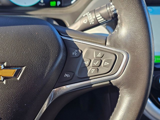 Used 2018 Chevrolet Bolt Premier w/ Driver Confidence II Package FWD image 29