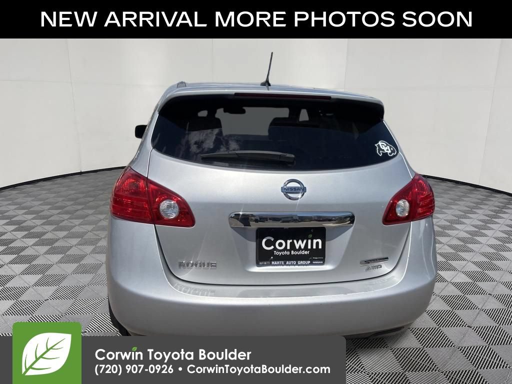 Used 2013 Nissan Rogue S w/ Special Edition Pkg AWD/4WD image 6