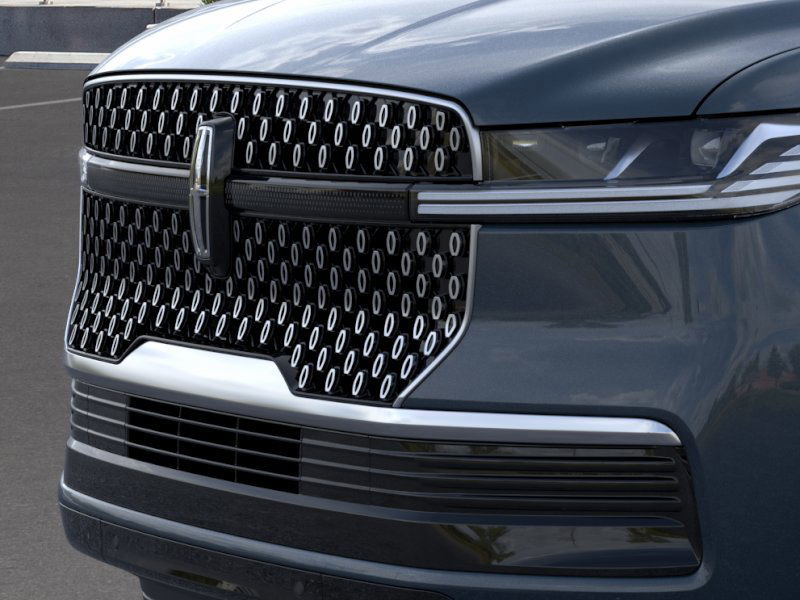 New 2026 Lincoln Navigator L Reserve image 16