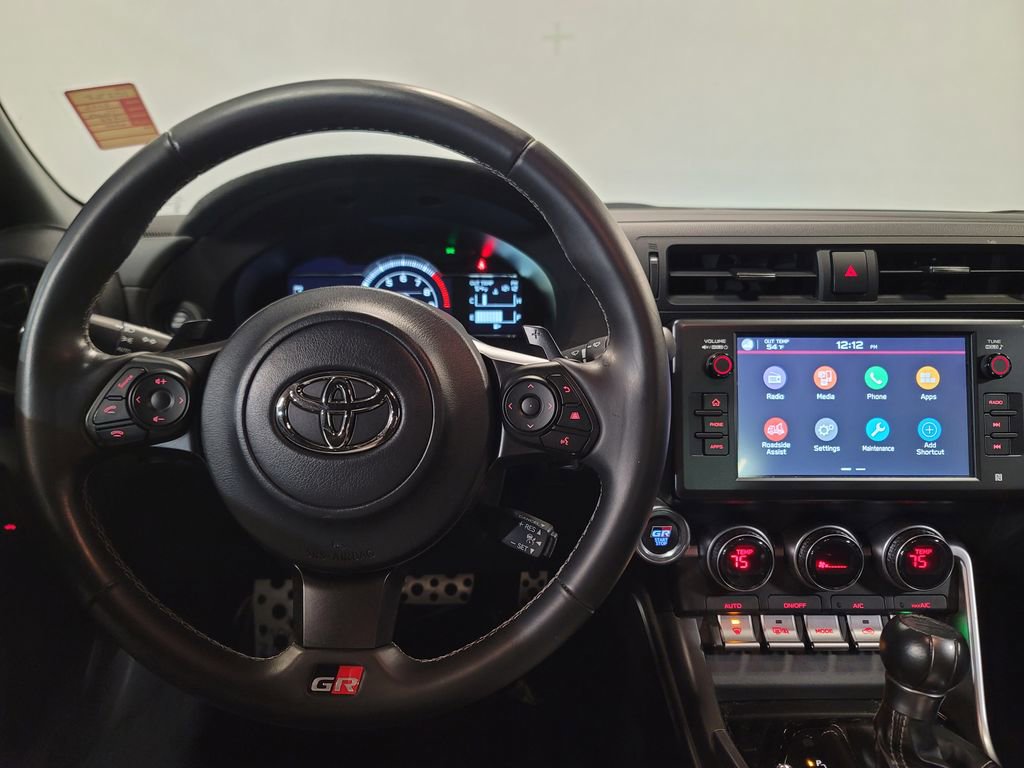 Used 2023 Toyota GR86 Premium image 10