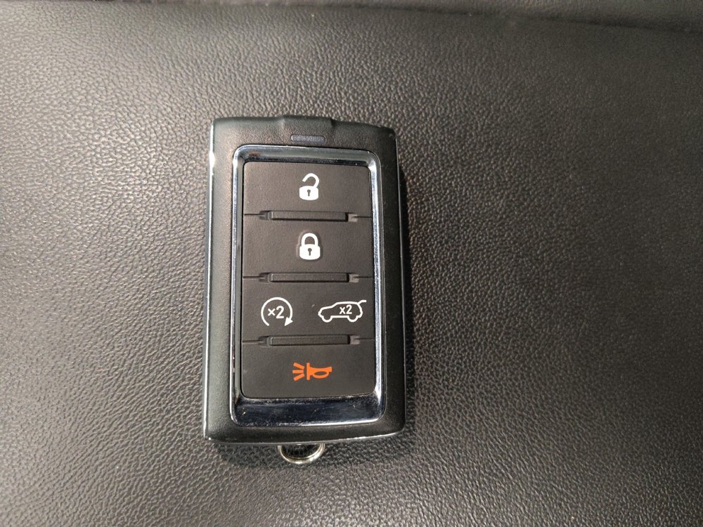 Used 2022 Jeep Grand Cherokee Limited 4xe image 32