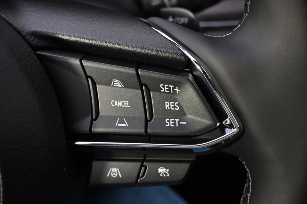 New 2025 MAZDA CX-5 Signature image 32