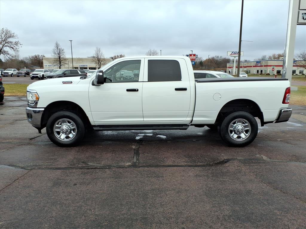 Used 2024 RAM 2500 Tradesman w/ Chrome Appearance Group image 16