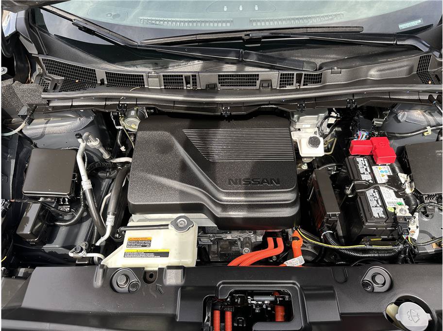 Used 2025 Nissan Leaf S FWD image 30