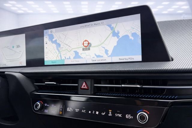 Used 2024 Kia EV6 GT-Line image 33